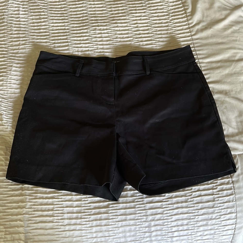 LIMITED SHORTS